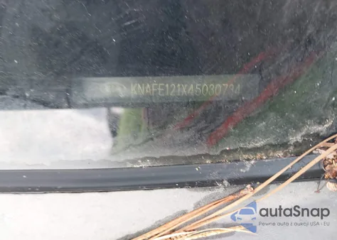 2004 Kia Spectra Ex/Lx z USA, uszkodzony, nr VIN KNAFE121X45030734